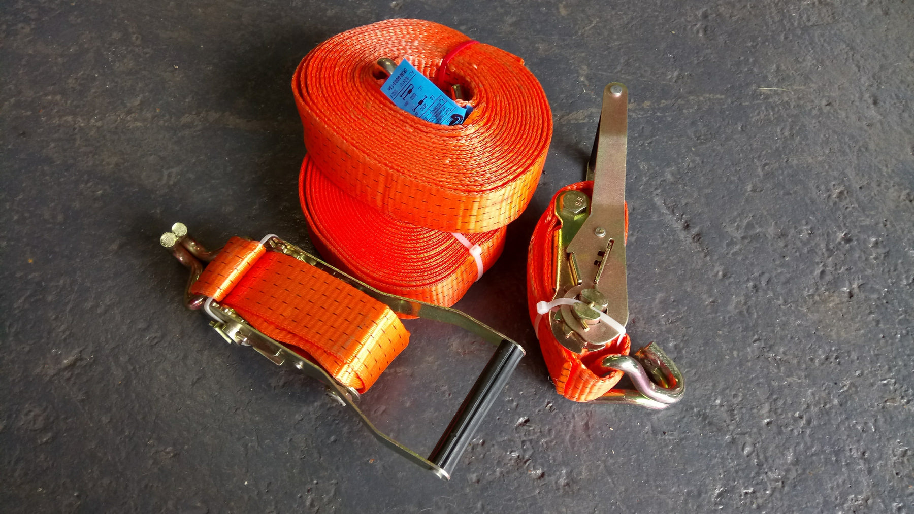 Checking the Quality of Your Ratchet Straps